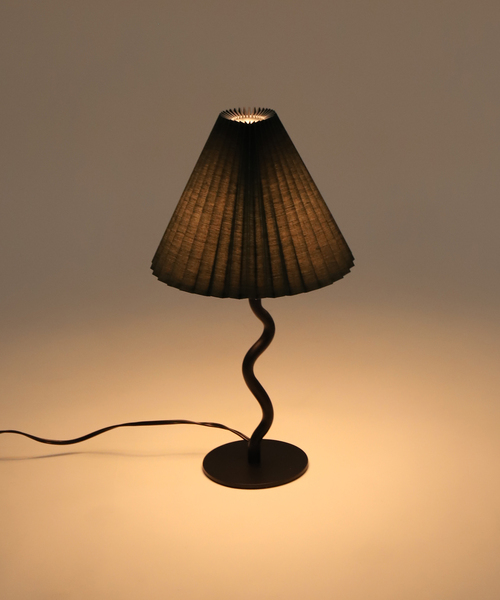 journal standard Furniture (ジャーナルスタンダードファニチャー)の「WAVY TABLE LAMP COLOR ウェービー テーブル ランプ(照明・レディース・グリーン・FREE)」の13枚目の写真