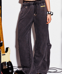 HIGHTIDEFRANKIE（ハイタイドフランキー）の「Curved Seam Sweatpants Black（スウェットパンツ）」