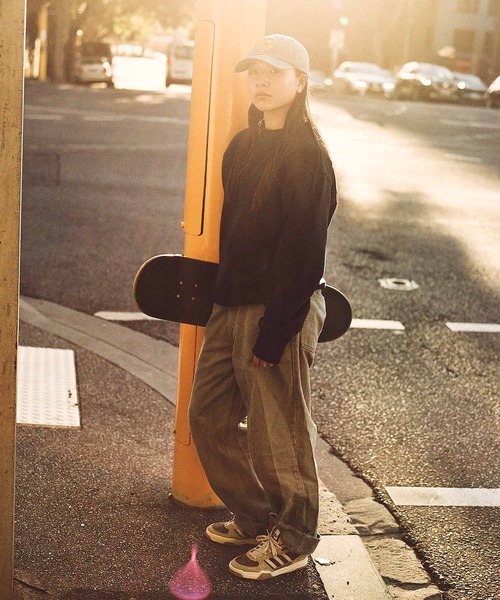 adidas(アディダス)の「adidas skateboarding アディダス スケートボーディング TEKKIRA CAP MOMIJI テッキラ カップ モミジ 421261960(スニーカー・レディース・ブラウン・28.0cm/26.0cm/25.0cm/24.0cm/23.0cm/27.5cm/26.5cm/25.5cm/24.5cm/23.5cm/29.0cm/27.0cm)」の14枚目の写真