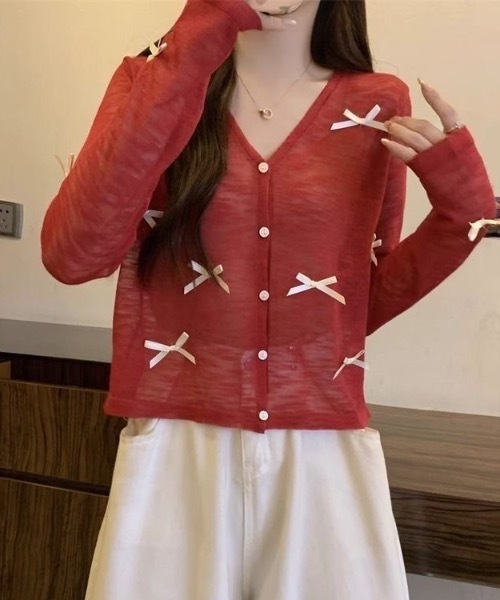 Alvia(アルビア)の「リボン付きカーディガン(カーディガン/ボレロ・レディース・ブラック/ホワイト/レッド・M)」の19枚目の写真