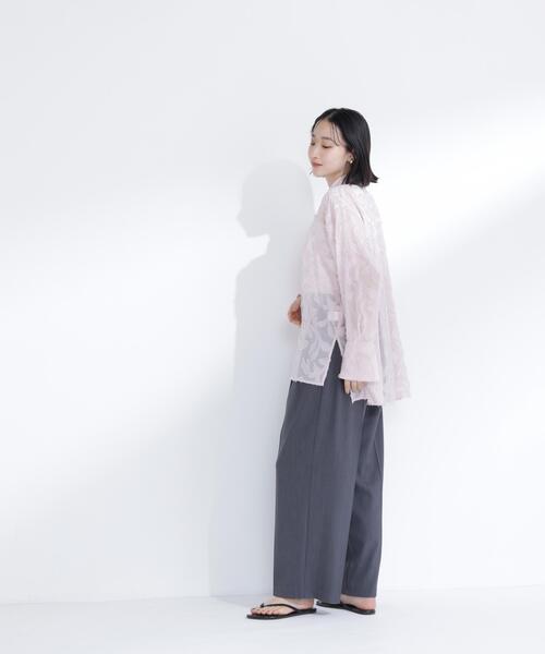 NATURAL BEAUTY BASIC(ナチュラルビューティーベーシック)の「カットジャガードシアーシャツ(シャツ/ブラウス・レディース・ピンク/オフホワイト/ブラック・フリ-)」の17枚目の写真