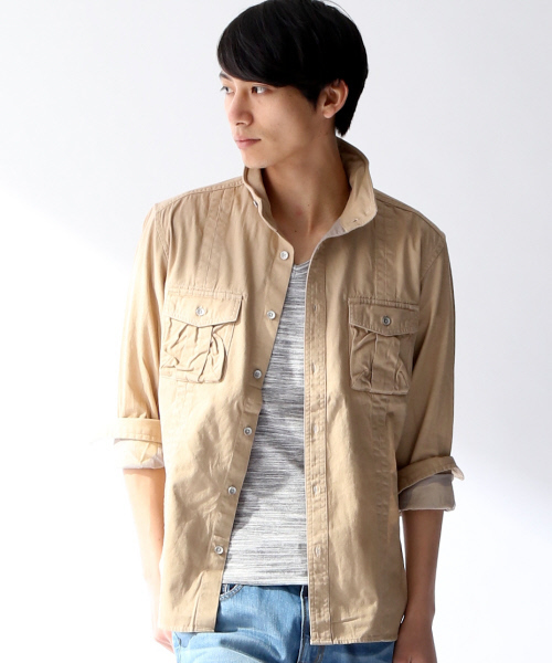 ABAHOUSE（アバハウス）の「ツイルシャンブレースタンドシャツ（シャツ/ブラウス・メンズ・カーキ/ベージュ/ネイビー・2/4/3）」の2枚目の写真