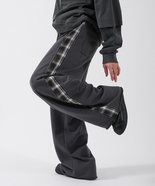 Perushu(ペルーシュ)の「SIDE CHECKLINE WIDE SWEAT PANTS/サイドチェックラインワイドスウェットパンツ(スウェットパンツ・メンズ・モスグリーン/ボルドー/ブルーグレー・MEDIUM/LARGE)」の8枚目の写真