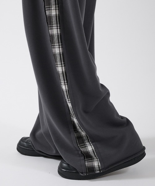 Perushu(ペルーシュ)の「SIDE CHECKLINE WIDE SWEAT PANTS/サイドチェックラインワイドスウェットパンツ(スウェットパンツ・メンズ・モスグリーン/ボルドー/ブルーグレー・MEDIUM/LARGE)」の21枚目の写真