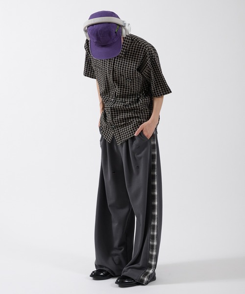 Perushu(ペルーシュ)の「SIDE CHECKLINE WIDE SWEAT PANTS/サイドチェックラインワイドスウェットパンツ(スウェットパンツ・メンズ・モスグリーン/ボルドー/ブルーグレー・MEDIUM/LARGE)」の11枚目の写真