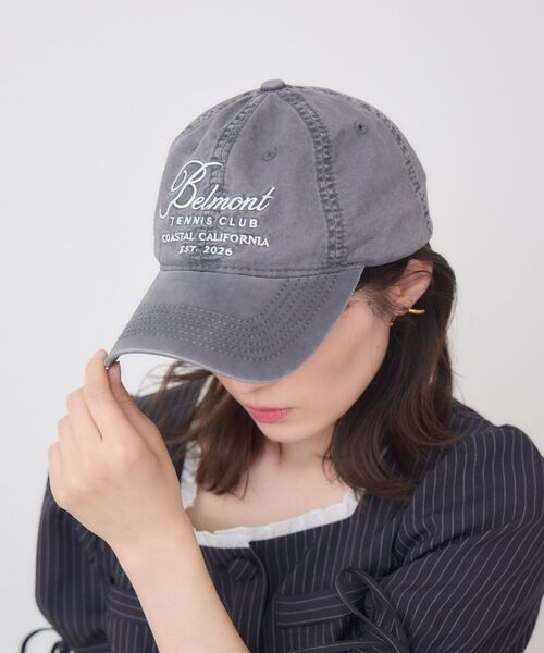 ems excite(エムズエキサイト)の「レタリング刺繍キャップ(キャップ・レディース・オフホワイト/チャコールグレー/イエロー・ONE SIZE)」の8枚目の写真