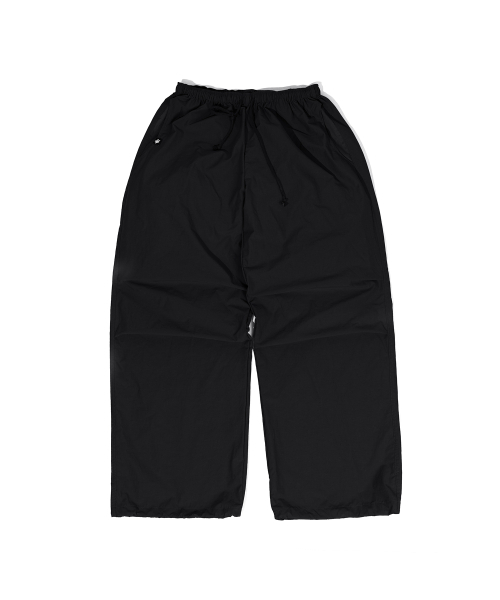 WHILE(ワイル)の「ロングバルーンクライミングパンツ (COAL BLACK)(スウェットパンツ・レディース・その他・SMALL/MEDIUM/LARGE)」の2枚目の写真