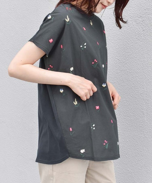 Bleu Bleuet(ブルーブルーエ)の「プチフラワー刺繍Tシャツ(Tシャツ/カットソー・レディース・チャコール/ホワイト・FREE)」の21枚目の写真