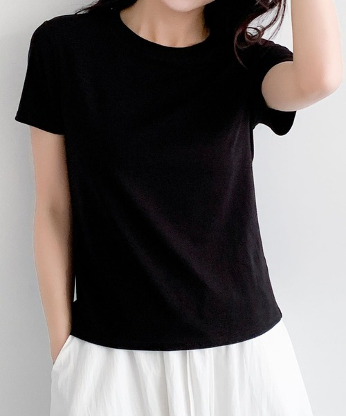 LOWO(ロワ)の「【シルクタッチ / 伸縮性】吸湿性に優れたリヨセル素材。ベーシックTシャツ(M・L)(Tシャツ/カットソー・レディース・イエロー/ピンク/グレー/ホワイト/ブラック/ブラウン/ブルー・L/M)」の15枚目の写真