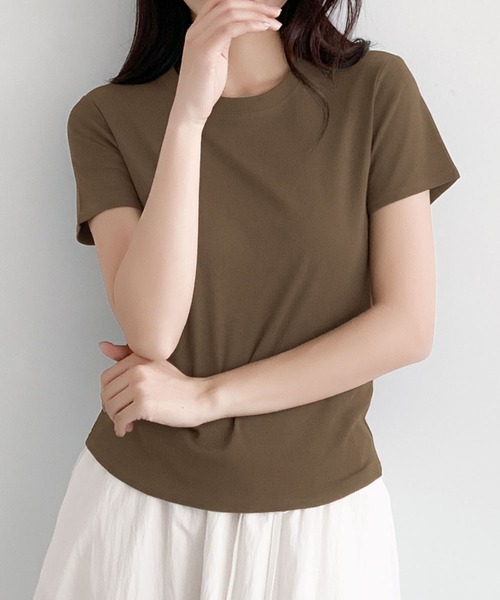 LOWO(ロワ)の「【シルクタッチ / 伸縮性】吸湿性に優れたリヨセル素材。ベーシックTシャツ(M・L)(Tシャツ/カットソー・レディース・イエロー/ピンク/グレー/ホワイト/ブラック/ブラウン/ブルー・L/M)」の18枚目の写真