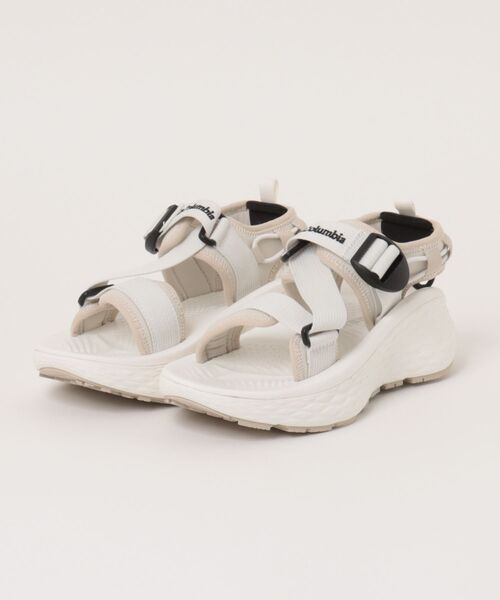 Columbia(コロンビア)の「Columbia コロンビア KONOS ELEVATE STRAP SANDAL レディーススポーツサンダル 厚底(コノスエレベートストラップサンダル)(サンダル・レディース・ブラック/ホワイト×ピンク/サンドベージュ・23.0cm/24.0cm/25.0cm)」の3枚目の写真