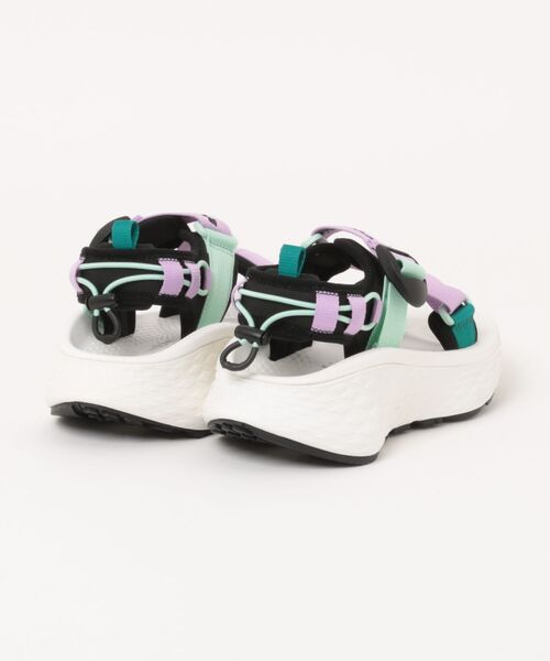 Columbia(コロンビア)の「Columbia コロンビア KONOS ELEVATE STRAP SANDAL レディーススポーツサンダル 厚底(コノスエレベートストラップサンダル)(サンダル・レディース・ブラック/ホワイト×ピンク/サンドベージュ・23.0cm/24.0cm/25.0cm)」の4枚目の写真