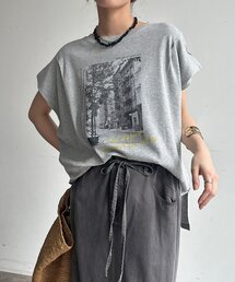 DouDou | 【WEB限定】バックジップフォトロゴTEE(Tシャツ/カットソー)