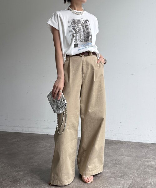 DouDou（ドゥドゥ）の「【WEB限定】バックジップフォトロゴTEE（Tシャツ/カットソー・レディース・ダークグレー/グレー/オフホワイト・FREE）」の10枚目の写真