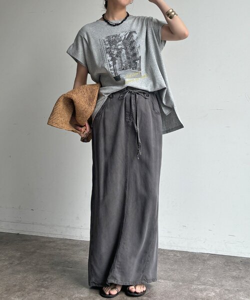 DouDou（ドゥドゥ）の「【WEB限定】バックジップフォトロゴTEE（Tシャツ/カットソー・レディース・ダークグレー/グレー/オフホワイト・FREE）」の21枚目の写真