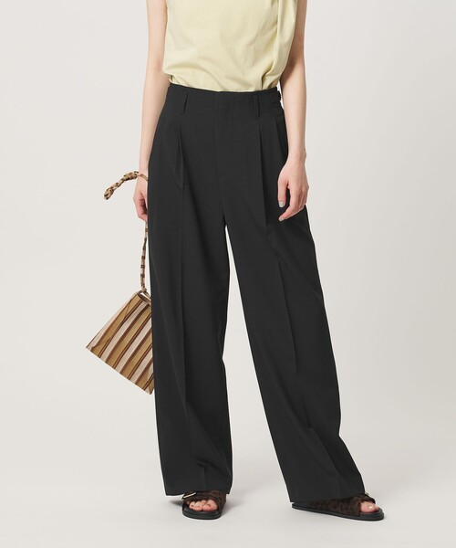 BEAUTY&YOUTH UNITED ARROWS(ビューティーアンドユースユナイテッドアローズ)の「ポリエステルポプリン 2タック タブ ワイドパンツ 吸水速乾 接触冷感 ウォッシャブル(その他パンツ・レディース・ブラック/モカ/グレー系・XS/S/M)」の2枚目の写真