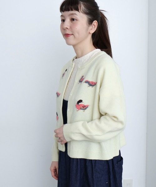 l'atelier du savon(アトリエドサボン)の「川辺をおよぐカモのジャカードカーディガン(カーディガン/ボレロ・レディース・イエロー/グレー/ブルー・FREE)」の19枚目の写真