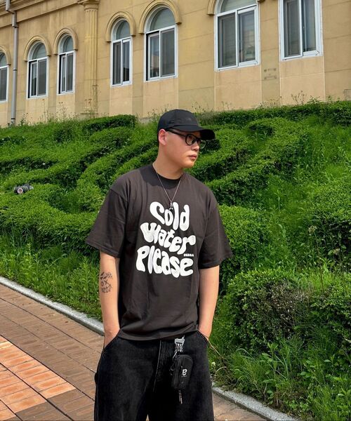 URBANAGE(アーバンエイジ)の「Cold Water Plz オーバー半袖_ネイビー(Tシャツ/カットソー・レディース・その他・MEDIUM/LARGE)」の22枚目の写真