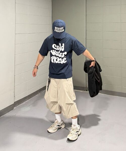 URBANAGE(アーバンエイジ)の「Cold Water Plz オーバー半袖_ネイビー(Tシャツ/カットソー・レディース・その他・MEDIUM/LARGE)」の5枚目の写真