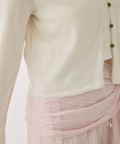 TAN（タン）の「[TAN/タン]EX. MULTI BUTTON KINT BLOUSE（ニット/セーター・レディース・レッド/ネイビー/アイボリー・FREE）」の9枚目の写真