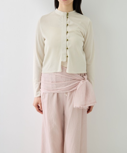 TAN（タン）の「[TAN/タン]EX. MULTI BUTTON KINT BLOUSE（ニット/セーター・レディース・レッド/ネイビー/アイボリー・FREE）」の4枚目の写真