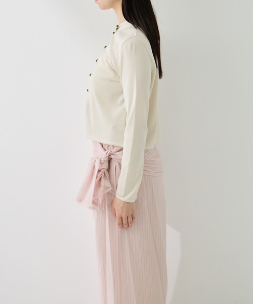 TAN（タン）の「[TAN/タン]EX. MULTI BUTTON KINT BLOUSE（ニット/セーター・レディース・レッド/ネイビー/アイボリー・FREE）」の5枚目の写真