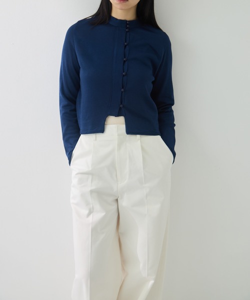 TAN（タン）の「[TAN/タン]EX. MULTI BUTTON KINT BLOUSE（ニット/セーター・レディース・レッド/ネイビー/アイボリー・FREE）」の21枚目の写真