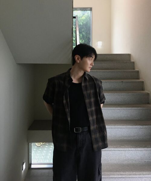 P.IN.O(ピインオ)の「ヴィンテージクリースチェックシャツ - ブラック(シャツ/ブラウス・メンズ・その他・MEDIUM/LARGE)」の8枚目の写真
