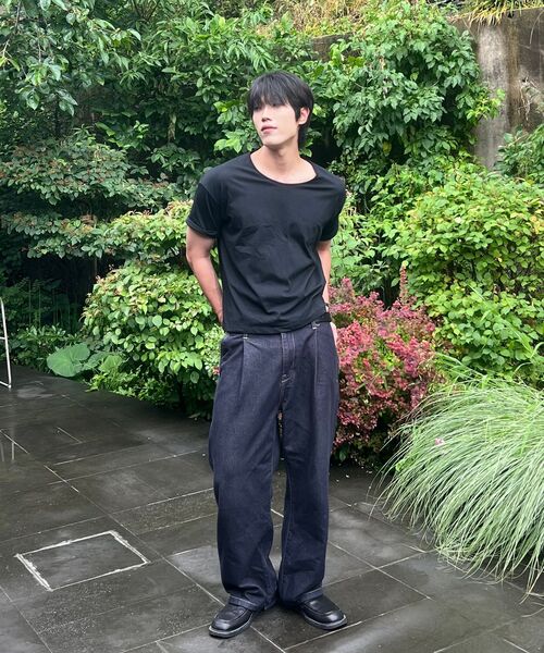 OWSA(オウサ)の「ソフトUネック無地半袖Tシャツ2カラー(Tシャツ/カットソー・メンズ・ホワイト/ブラック・LARGE/MEDIUM)」の3枚目の写真