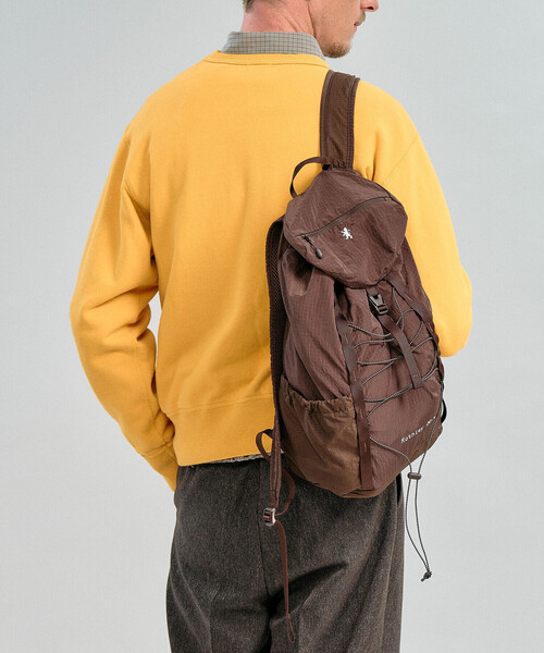 GYMPHLEX(ジムフレックス)の「Gymphlex | ナイロンリップストップ バックパック Rothley 20.4 UNISEX(バックパック/リュック・レディース・ブルー/ブラック/ブラウン/グレー・-)」の7枚目の写真