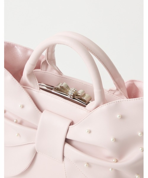 mellfy memory(メルフィーメモリー)の「Mellfy pearl ribbon kiss-lock bag(ハンドバッグ・レディース・ピンク/ベビーピンク・FREE)」の15枚目の写真