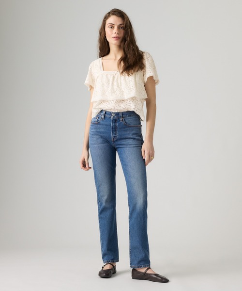 Levi's(リーバイス)の「Levi's/リーバイス 501(R) ORIGINAL ジーンズ FOR WOMEN ミディアムインディゴ(デニムパンツ・レディース・インディゴブルー・27inch/26inch/25inch/24inch/28inch/23inch)」の2枚目の写真