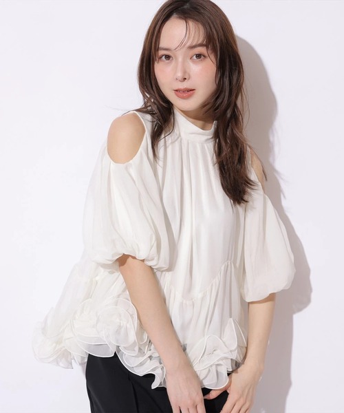 Mystrada(マイストラーダ)の「裾フリルブラウス(シャツ/ブラウス・レディース・ピンク/オフホワイト/ブラウン・38/36)」の8枚目の写真