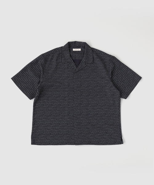 B.C STOCK(ベーセーストック)の「Assort Print S/Sシャツ(シャツ/ブラウス・メンズ・ブラック/ホワイト・LARGE/MEDIUM)」の17枚目の写真
