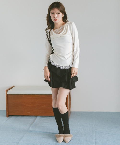 VANNIE U(ヴァニーユー)の「レースレイヤードドレープカットソー(Tシャツ/カットソー・レディース・アイボリー/ブラック・FREE)」の11枚目の写真