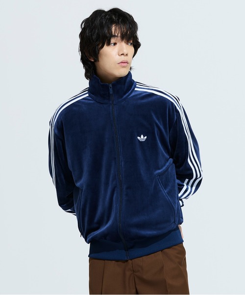 adidas(アディダス)の「FB TT ベロア / ファイヤーバード トラックトップ ベロア / ジャージ / トラックジャケット / アディダスオリジナルス adidas Originals(ジャージ・メンズ・ブルー・X-SMALL/X-LARGE/XX-LARGE/XX-SMALL/3XL/LARGE/MEDIUM/SMALL)」の1枚目の写真