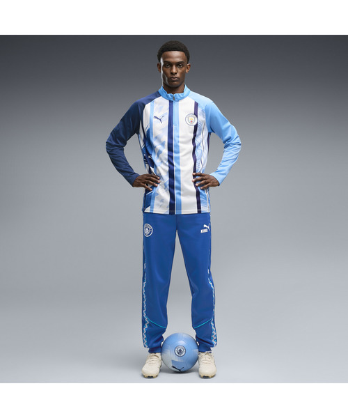 PUMA(プーマ)の「PUMA プーマ メンズ 2026-27 マンチェスターシティ FC プレマッチ 1/4 ジップト(Tシャツ/カットソー・メンズ・ブラック/ホワイト系その他・X-LARGE/SMALL/MEDIUM/LARGE)」の4枚目の写真