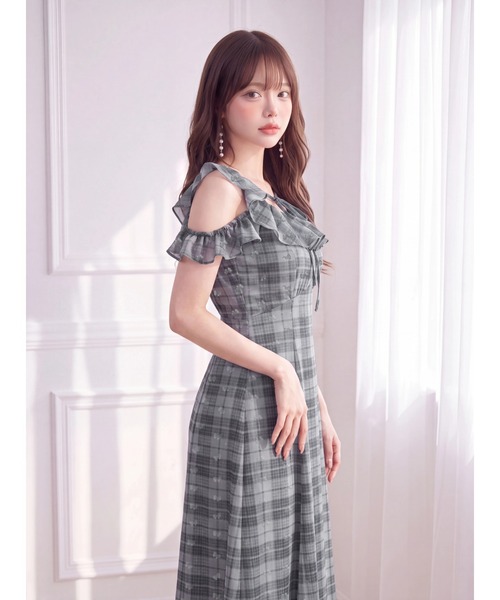 Suyunn（スユン）の「リボン付きチェック柄ラメリボンマーメイドワンピース（ワンピース・レディース・グレー/ブラウン・M）」の6枚目の写真