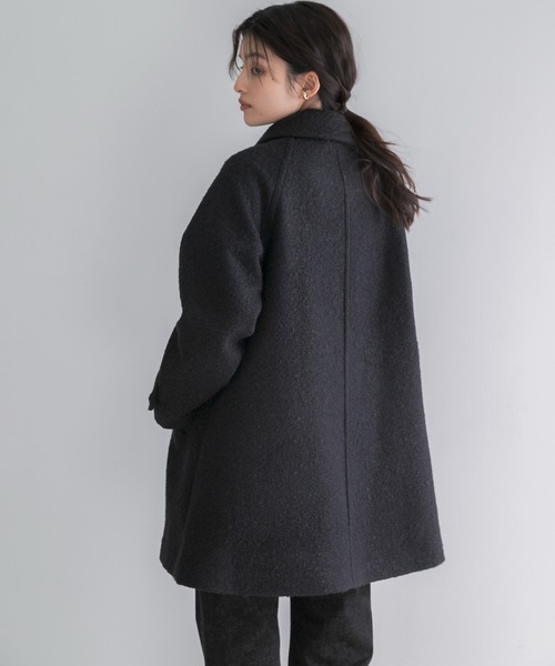URBAN RESEARCH ROSSO WOMEN（アーバンリサーチ　ロッソ）の「ブークレステンカラーミドルコート（ステンカラーコート・レディース・ブラック/ブラウン・FREE）」の12枚目の写真