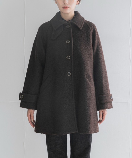 URBAN RESEARCH ROSSO WOMEN（アーバンリサーチ　ロッソ）の「ブークレステンカラーミドルコート（ステンカラーコート・レディース・ブラック/ブラウン・FREE）」の21枚目の写真