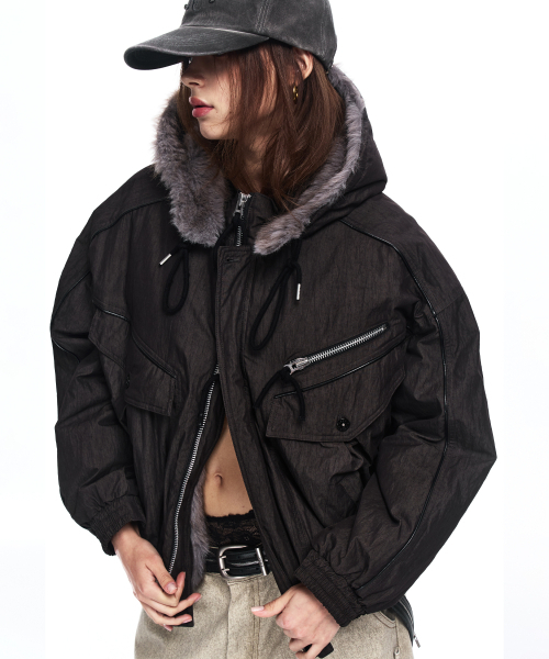 RSSC(アールエスエスシー)の「FUR LINE HOODIED PARKA - BLACK(ブルゾン・レディース・その他・1/2)」の4枚目の写真