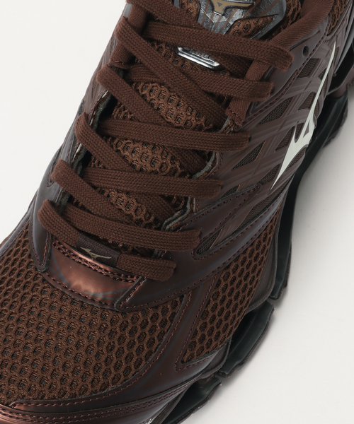 MIZUNO(ミズノ )の「MIZUNO / ミズノ WAVE PROPHECY LS / D1GA2511(スニーカー・メンズ・ブラウン・26.5cm/26cm/28cm/27.5cm/27cm)」の3枚目の写真