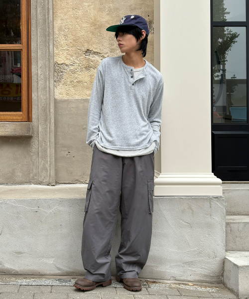 SIGNATURE（シグネチャ）の「ハーフバンディングカーブドカーゴパンツ[チャコール]（その他パンツ・レディース・その他・MEDIUM/LARGE）」の3枚目の写真