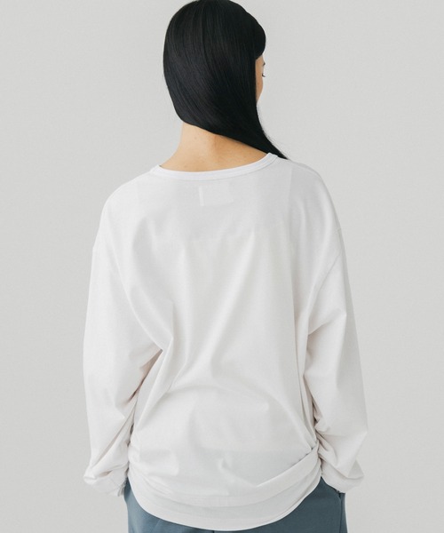 +phenix(プラスフェニックス)の「+phenix(プラスフェニックス)LAYERED LONG SLEEVE TEE / レイヤード ロングスリーブTシャツ(Tシャツ/カットソー・メンズ・ブラウン/ホワイト/ブラック/ブルー・M/L)」の6枚目の写真