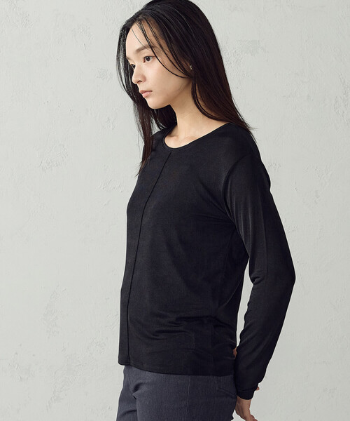 COMME CA ISM(コムサイズム)の「ポリエステルシャーリング 2WAYクルーネックカットソー(Tシャツ/カットソー・レディース・ブラック/グレー/アイボリー・L/M)」の1枚目の写真