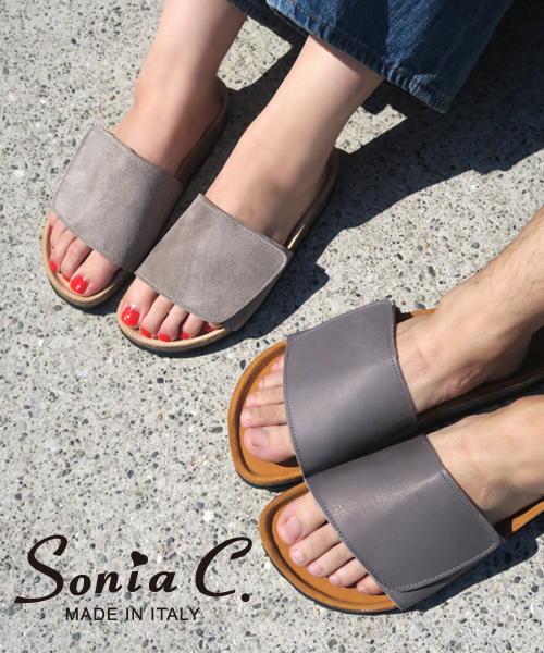 Sonia C（ソニアシー）の「甲深フットベッドサンダル（サンダル・レディース・トップグレー/シルバー/ブラック/キャメル/ホワイト/ブラック系その他/オレンジ/グレー系その他/ゴールド/ラベンダー・36/38/39/37/35）」の11枚目の写真