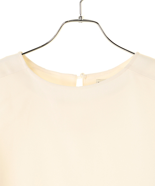 earth music&ecology（アースミュージックアンドエコロジー）の「【3点SET】ボリューム袖ブラウス＋インナー＋スカートセット（ワンピース・レディース・アイボリー/ピンク/ネイビー・FREE）」の5枚目の写真