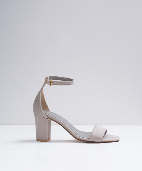 STUDIOUS（ステュディオス）の「2wayフリンジサンダル（サンダル・レディース・グレー/ベージュ/ブラック・M/L/S）」の5枚目の写真