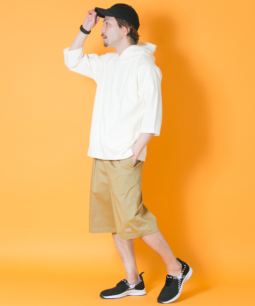 URBAN RESEARCH(アーバンリサーチ)の「Dickies×URBAN RESEARCH iD 別注1TUCK SHORTS(その他パンツ・メンズ・ブラック/グレー/ベージュ・29/31/33)」の12枚目の写真