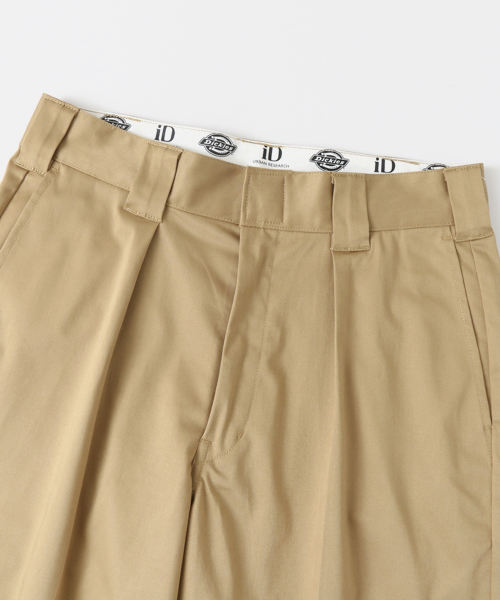 URBAN RESEARCH(アーバンリサーチ)の「Dickies×URBAN RESEARCH iD 別注1TUCK SHORTS(その他パンツ・メンズ・ブラック/グレー/ベージュ・29/31/33)」の16枚目の写真